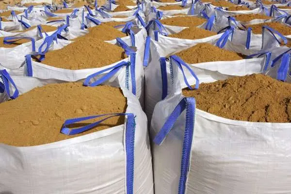 Super sack bulk material handling
