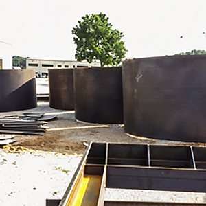 bolted storage tank for dry bulk material storage